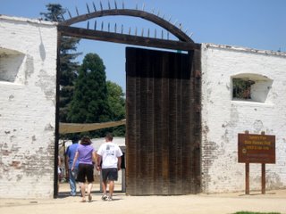 Entrance to Sutter's Fort (added by Suzi)