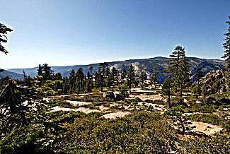 Approach to Yosemite National Park Taft Point; © Kristopher Corey