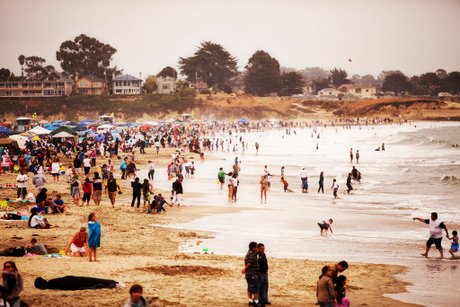 Santa Cruz Beach by Henry Alva
