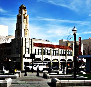 Senator Theater; Photo by Suzi Rosenberg