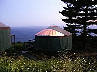A Treebones Yurt (CC) Thomas Frederick Martinez