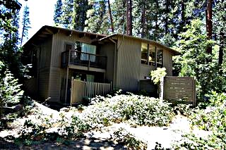 Yosemite Lodge; CC Dave Parker